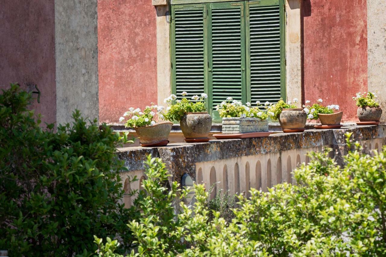 Palazzo Laura Bed and Breakfast Morciano di Leuca Eksteriør billede